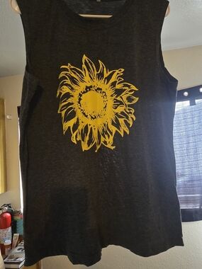 Women's Dark Grey Tank Top with Yellow Sunflower Graphic